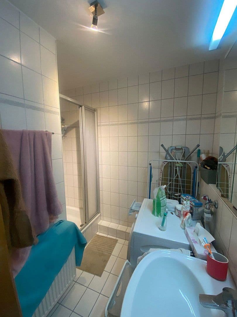 Pronájem bytu 2+1 56 m², Unterer Mühlweg 9, Reutlingen, Bádensko-Württembersko Pronájem bytu 2+1 56 m², Unterer Mühlweg 9, Reutlingen, Bádensko-Württembersko