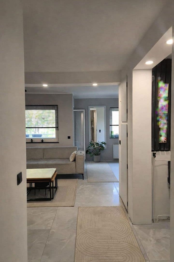 Prodej bytu 5+1 110 m², am Wald 67b, Düsseldorf, Severní Porýní-Vestfálsko Prodej bytu 5+1 110 m², am Wald 67b, Düsseldorf, Severní Porýní-Vestfálsko