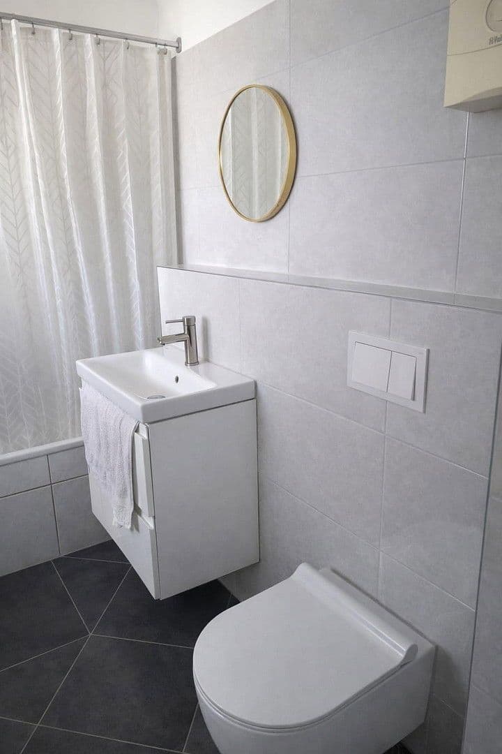 Prodej bytu 5+1 110 m², am Wald 67b, Düsseldorf, Severní Porýní-Vestfálsko Prodej bytu 5+1 110 m², am Wald 67b, Düsseldorf, Severní Porýní-Vestfálsko