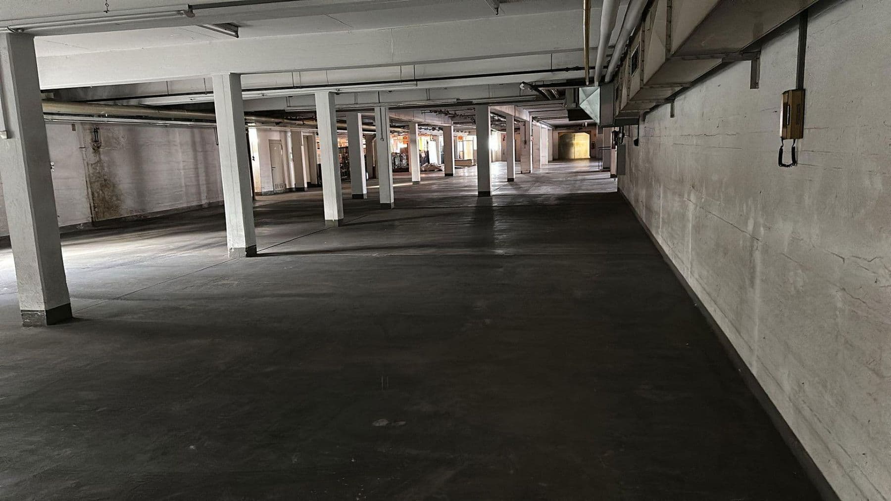 Pronájem nebytového prostoru 16.000 m², Bitcherstr. 6, Vinningen, Porýní-Falc Pronájem nebytového prostoru 16.000 m², Bitcherstr. 6, Vinningen, Porýní-Falc