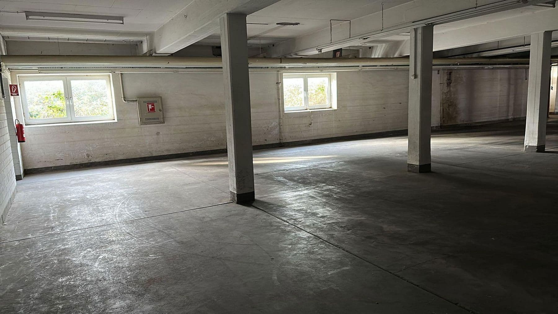 Pronájem nebytového prostoru 16.000 m², Bitcherstr. 6, Vinningen, Porýní-Falc Pronájem nebytového prostoru 16.000 m², Bitcherstr. 6, Vinningen, Porýní-Falc