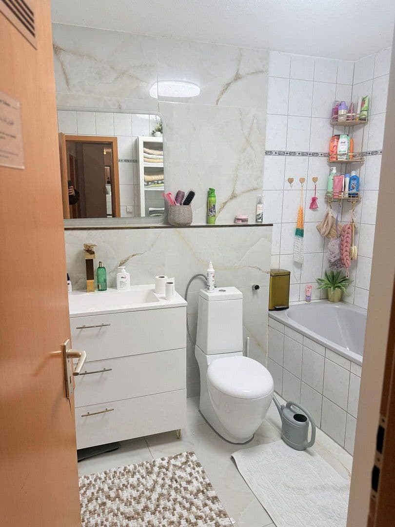 Prodej bytu 4+1 125 m², Rennbaumstr.57, Leverkusen, Severní Porýní-Vestfálsko Prodej bytu 4+1 125 m², Rennbaumstr.57, Leverkusen, Severní Porýní-Vestfálsko