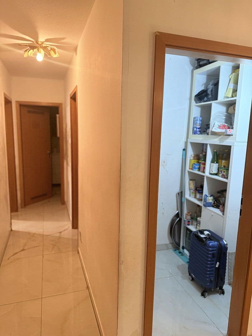 Prodej bytu 4+1 125 m², Rennbaumstr.57, Leverkusen, Severní Porýní-Vestfálsko Prodej bytu 4+1 125 m², Rennbaumstr.57, Leverkusen, Severní Porýní-Vestfálsko