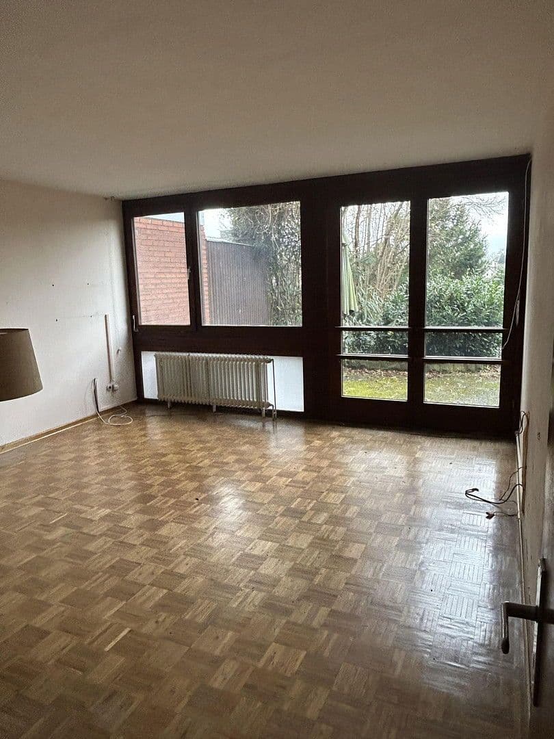 Prodej domu 122 m², pozemek 268 m², Tilsiter Straße 24, Bovenden, Dolní Sasko Prodej domu 122 m², pozemek 268 m², Tilsiter Straße 24, Bovenden, Dolní Sasko