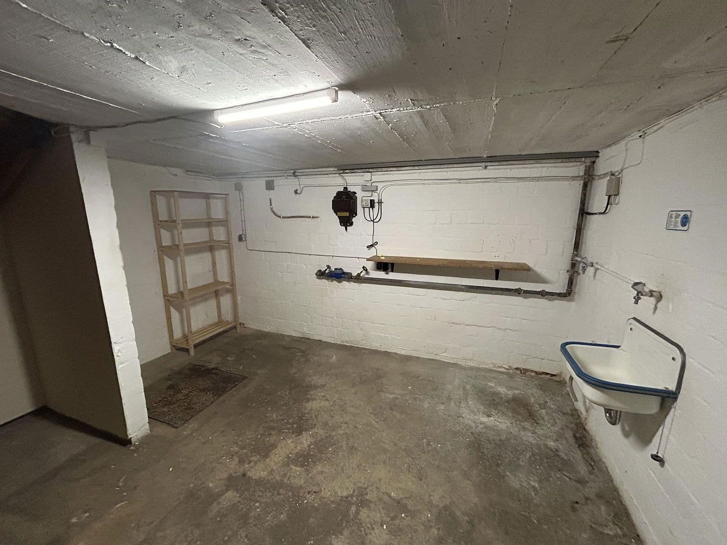 Prodej domu 122 m², pozemek 268 m², Tilsiter Straße 24, Bovenden, Dolní Sasko Prodej domu 122 m², pozemek 268 m², Tilsiter Straße 24, Bovenden, Dolní Sasko