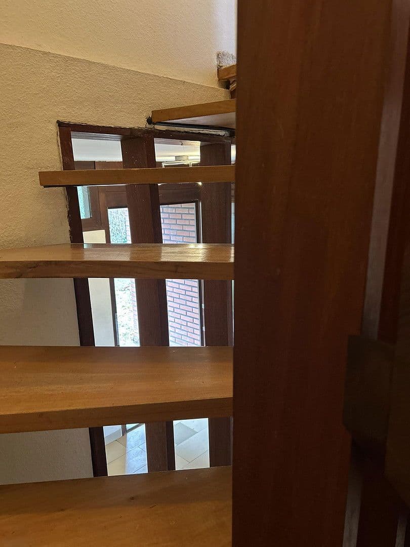 Prodej domu 122 m², pozemek 268 m², Tilsiter Straße 24, Bovenden, Dolní Sasko Prodej domu 122 m², pozemek 268 m², Tilsiter Straße 24, Bovenden, Dolní Sasko