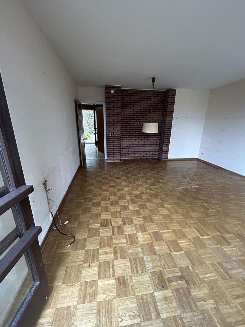 Prodej domu 122 m², pozemek 268 m², Tilsiter Straße 24, Bovenden, Dolní Sasko Prodej domu 122 m², pozemek 268 m², Tilsiter Straße 24, Bovenden, Dolní Sasko