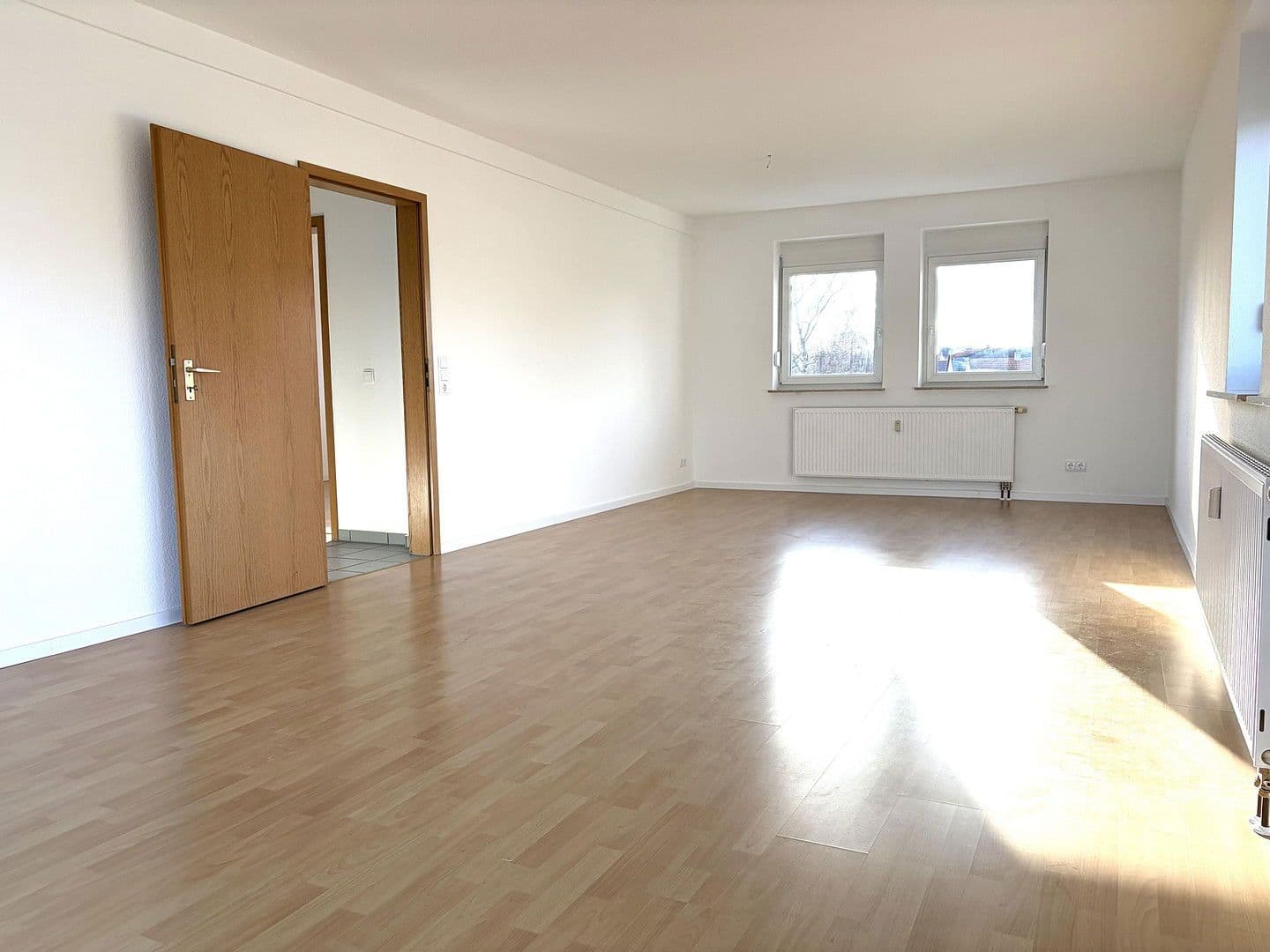 Pronájem bytu 3+1 89 m², Saulheim, Porýní-Falc Pronájem bytu 3+1 89 m², Saulheim, Porýní-Falc