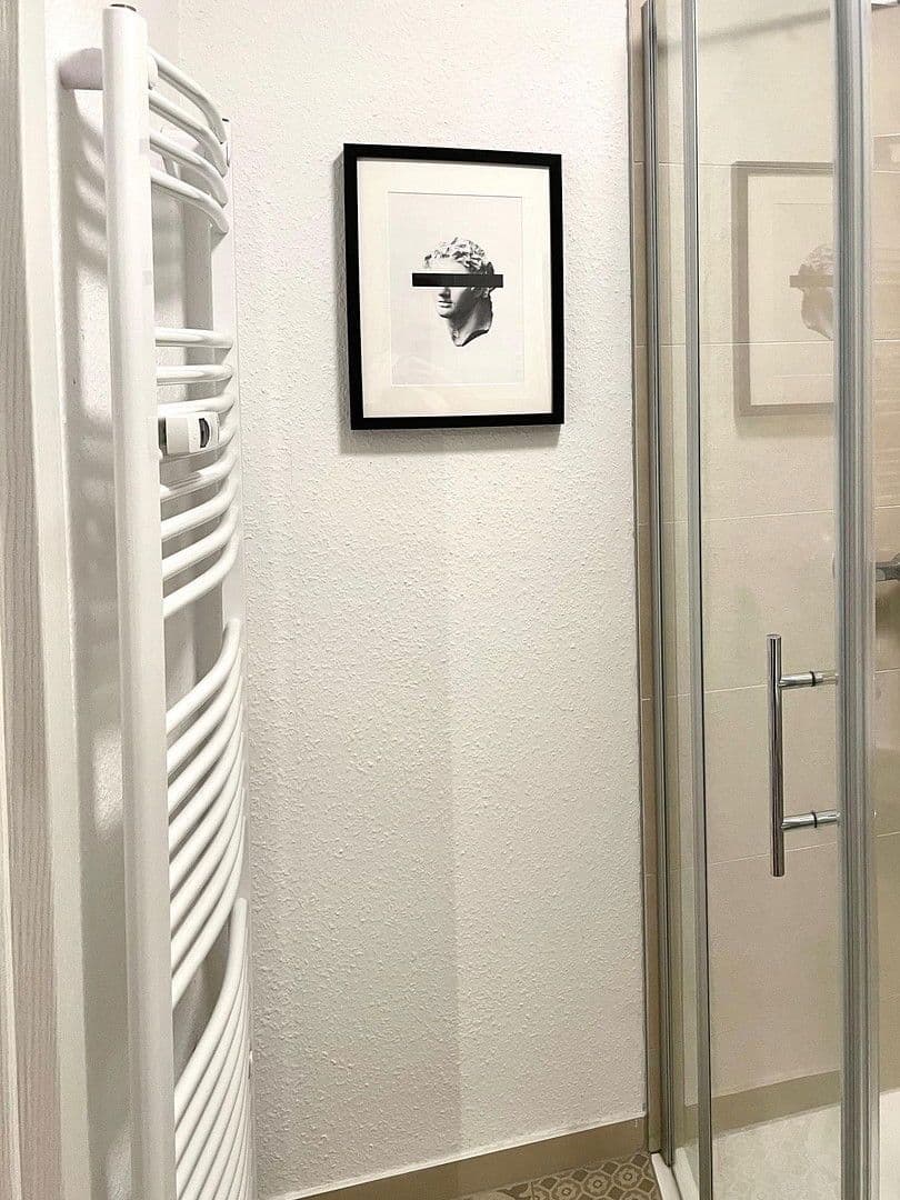 Pronájem bytu 3+1 70 m², Bockenheimerlandstrasse 83, Frankfurt, Hessen Pronájem bytu 3+1 70 m², Bockenheimerlandstrasse 83, Frankfurt, Hessen