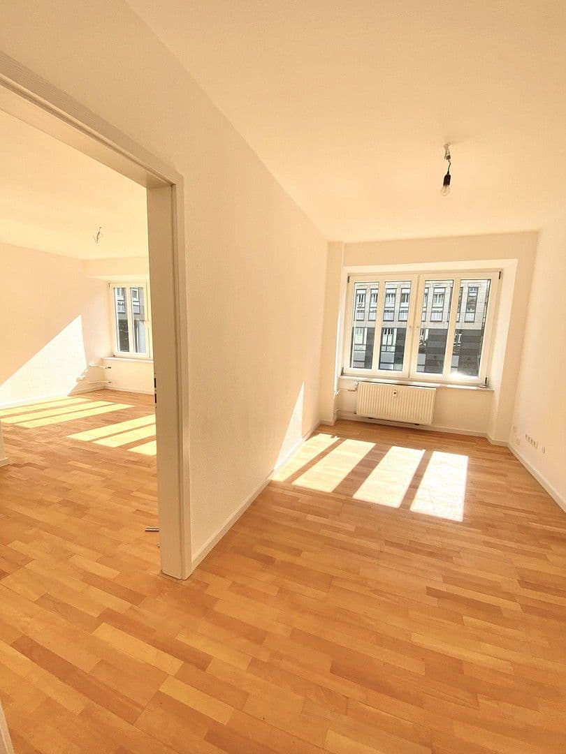 Pronájem bytu 3+1 70 m², Bockenheimerlandstrasse 83, Frankfurt, Hessen Pronájem bytu 3+1 70 m², Bockenheimerlandstrasse 83, Frankfurt, Hessen