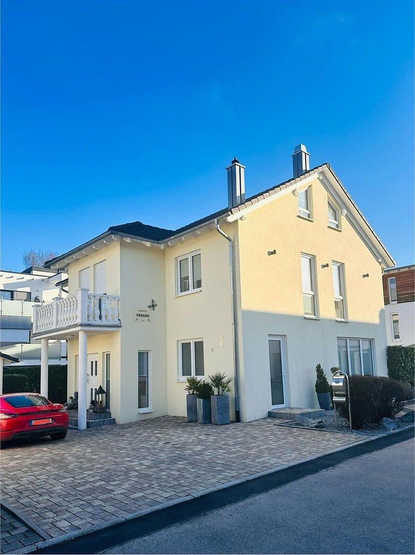 Prodej domu 194 m², pozemek 464 m², Mössingen, Bádensko-Württembersko Prodej domu 194 m², pozemek 464 m², Mössingen, Bádensko-Württembersko