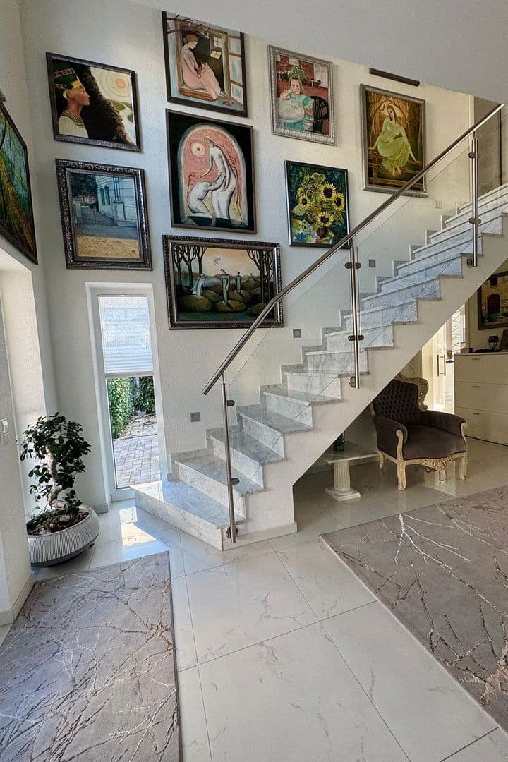 Prodej domu 194 m², pozemek 464 m², Mössingen, Bádensko-Württembersko Prodej domu 194 m², pozemek 464 m², Mössingen, Bádensko-Württembersko