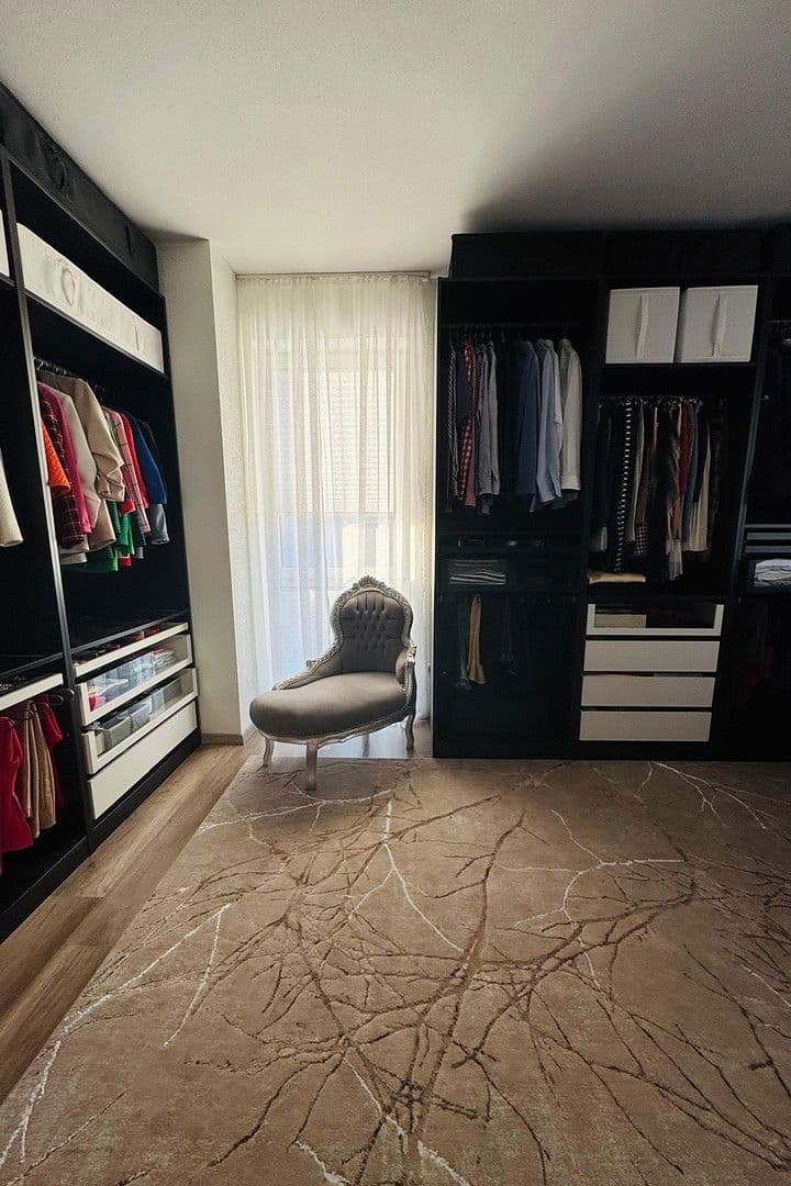 Prodej domu 194 m², pozemek 464 m², Mössingen, Bádensko-Württembersko Prodej domu 194 m², pozemek 464 m², Mössingen, Bádensko-Württembersko