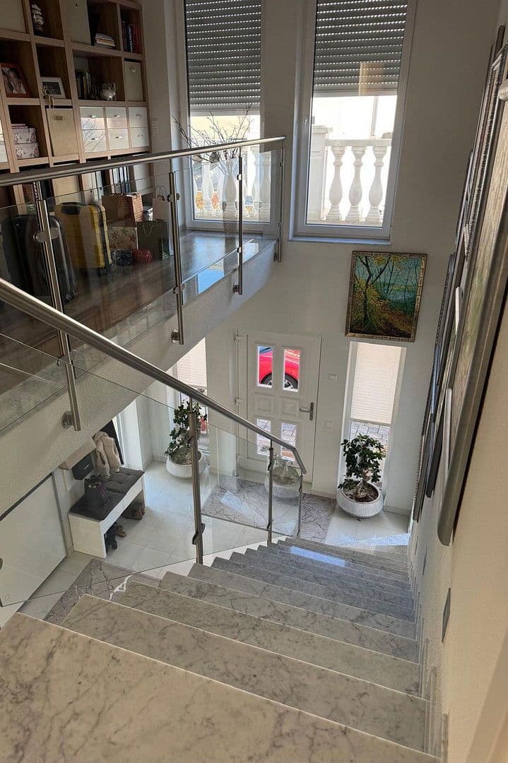 Prodej domu 194 m², pozemek 464 m², Mössingen, Bádensko-Württembersko Prodej domu 194 m², pozemek 464 m², Mössingen, Bádensko-Württembersko