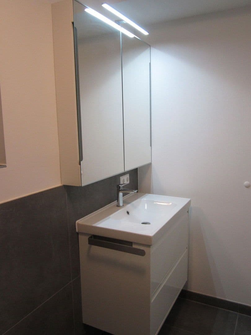 Pronájem bytu 2+kk 43 m², Herrenberg, Bádensko-Württembersko Pronájem bytu 2+kk 43 m², Herrenberg, Bádensko-Württembersko