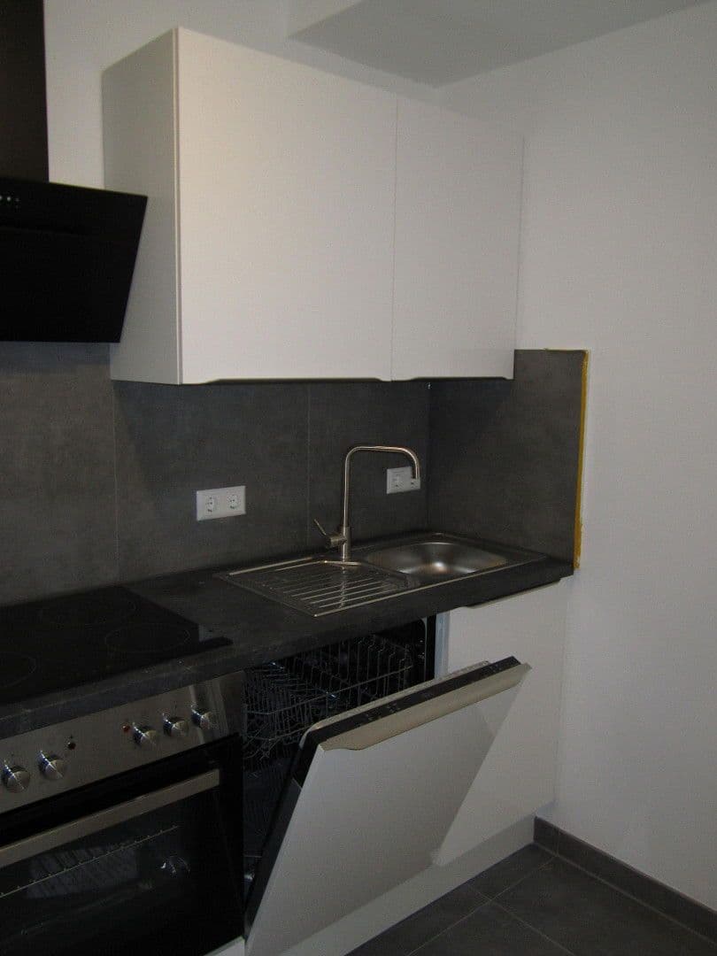 Pronájem bytu 2+kk 43 m², Herrenberg, Bádensko-Württembersko Pronájem bytu 2+kk 43 m², Herrenberg, Bádensko-Württembersko