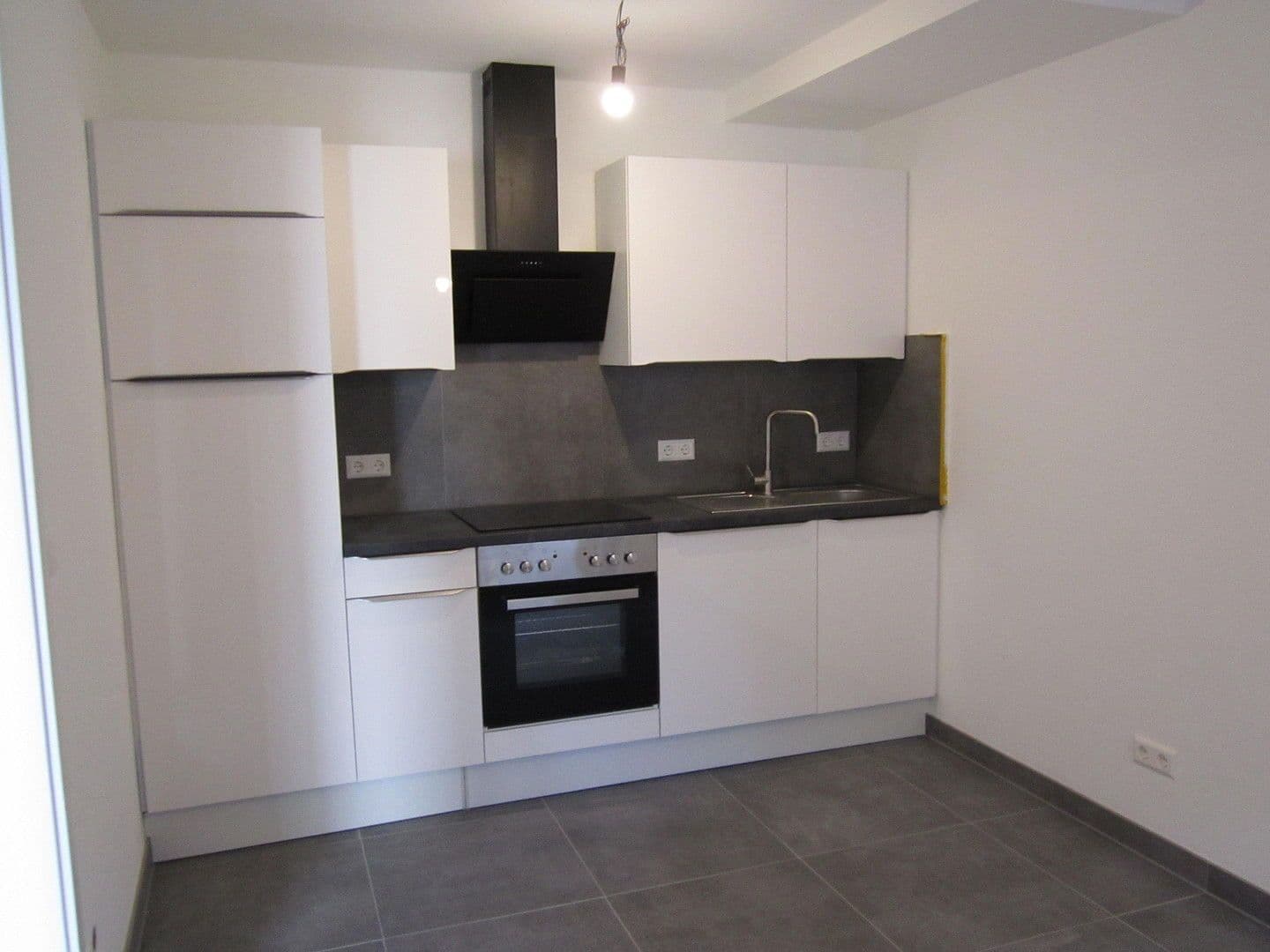 Pronájem bytu 2+kk 43 m², Herrenberg, Bádensko-Württembersko Pronájem bytu 2+kk 43 m², Herrenberg, Bádensko-Württembersko