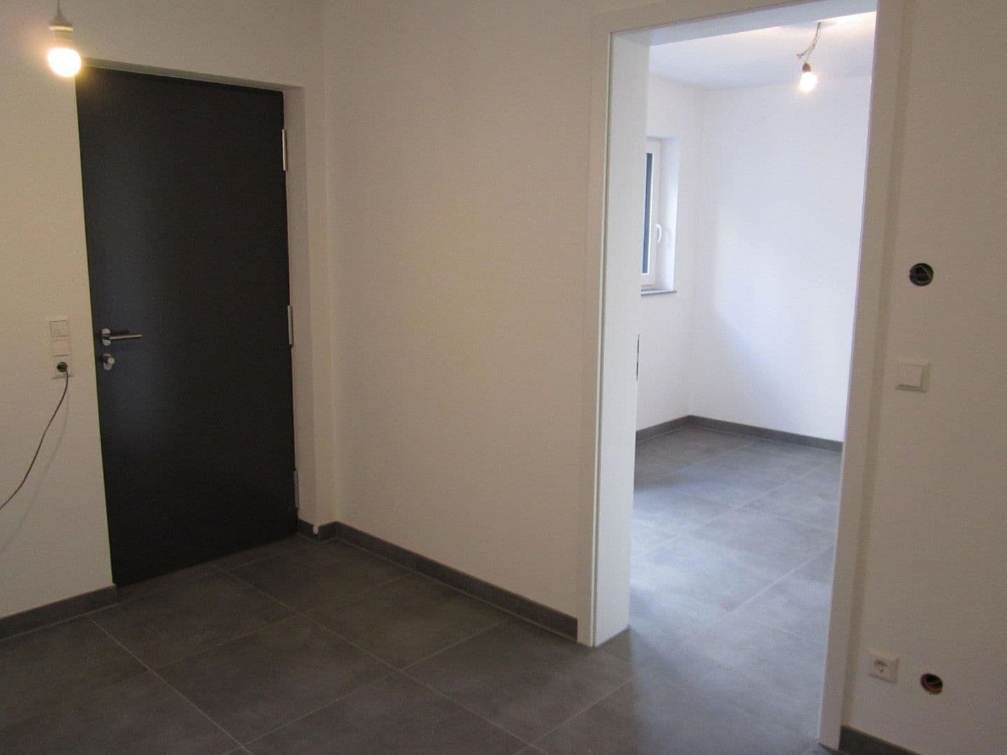 Pronájem bytu 2+kk 43 m², Herrenberg, Bádensko-Württembersko Pronájem bytu 2+kk 43 m², Herrenberg, Bádensko-Württembersko