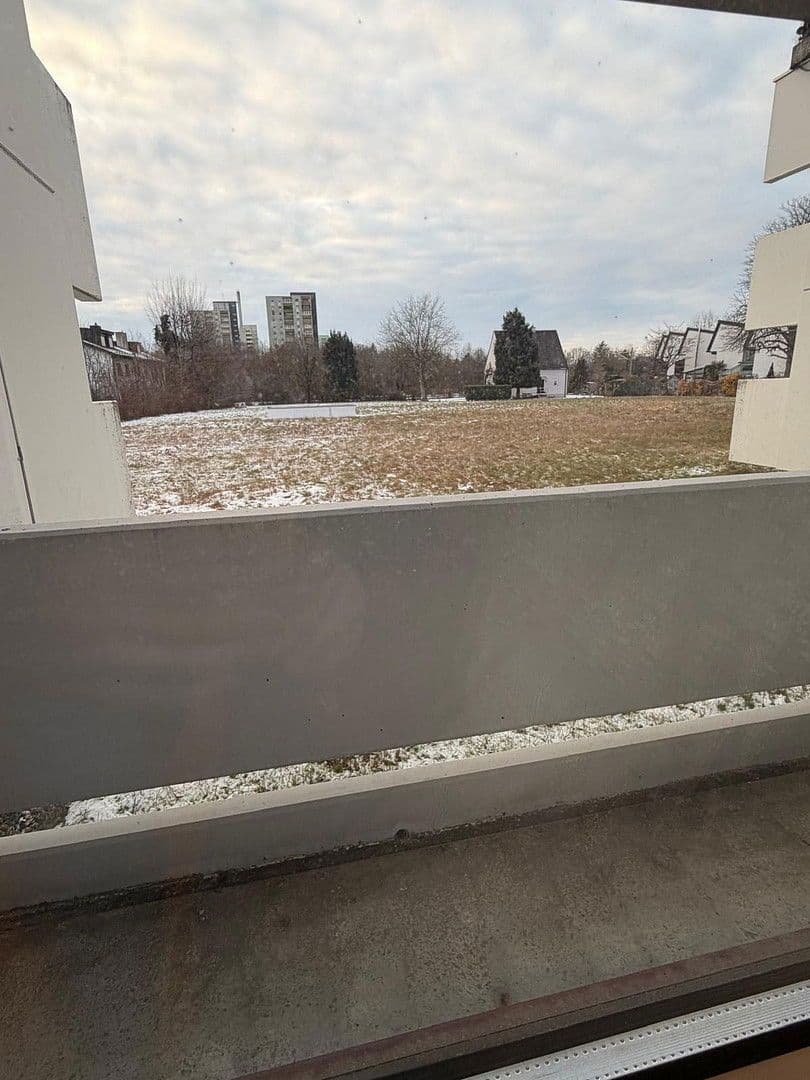 Pronájem bytu 1+1 35 m², Lerchenauerstr. 219, München, Bavorsko Pronájem bytu 1+1 35 m², Lerchenauerstr. 219, München, Bavorsko