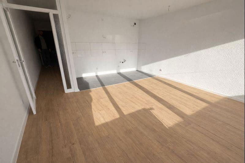 Pronájem bytu 2+1 50 m², Langerfelder Straße 115, Wuppertal, Severní Porýní-Vestfálsko Pronájem bytu 2+1 50 m², Langerfelder Straße 115, Wuppertal, Severní Porýní-Vestfálsko