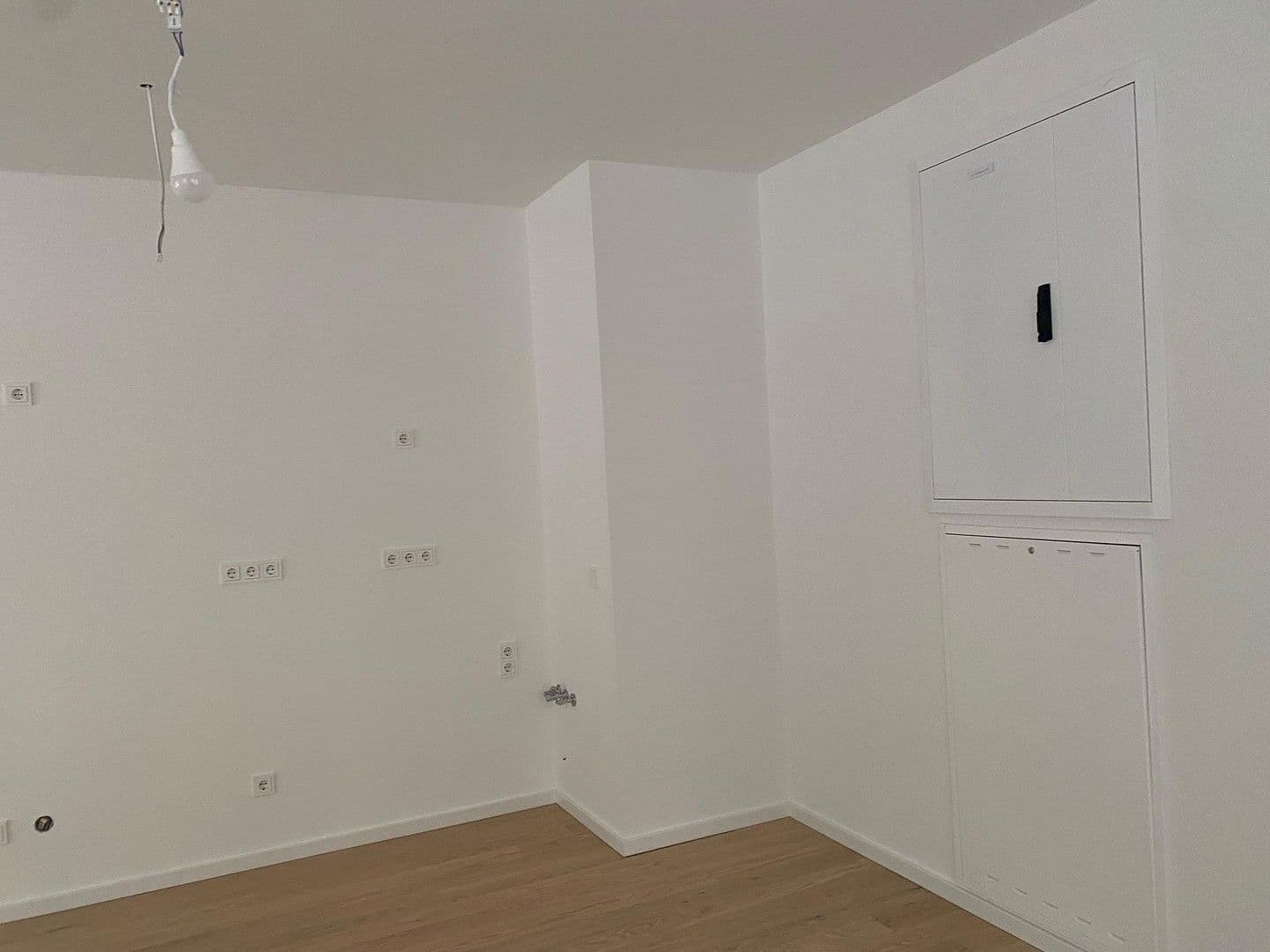 Pronájem bytu 2+1 77 m², Gabrielenstr., München, Bavorsko Pronájem bytu 2+1 77 m², Gabrielenstr., München, Bavorsko