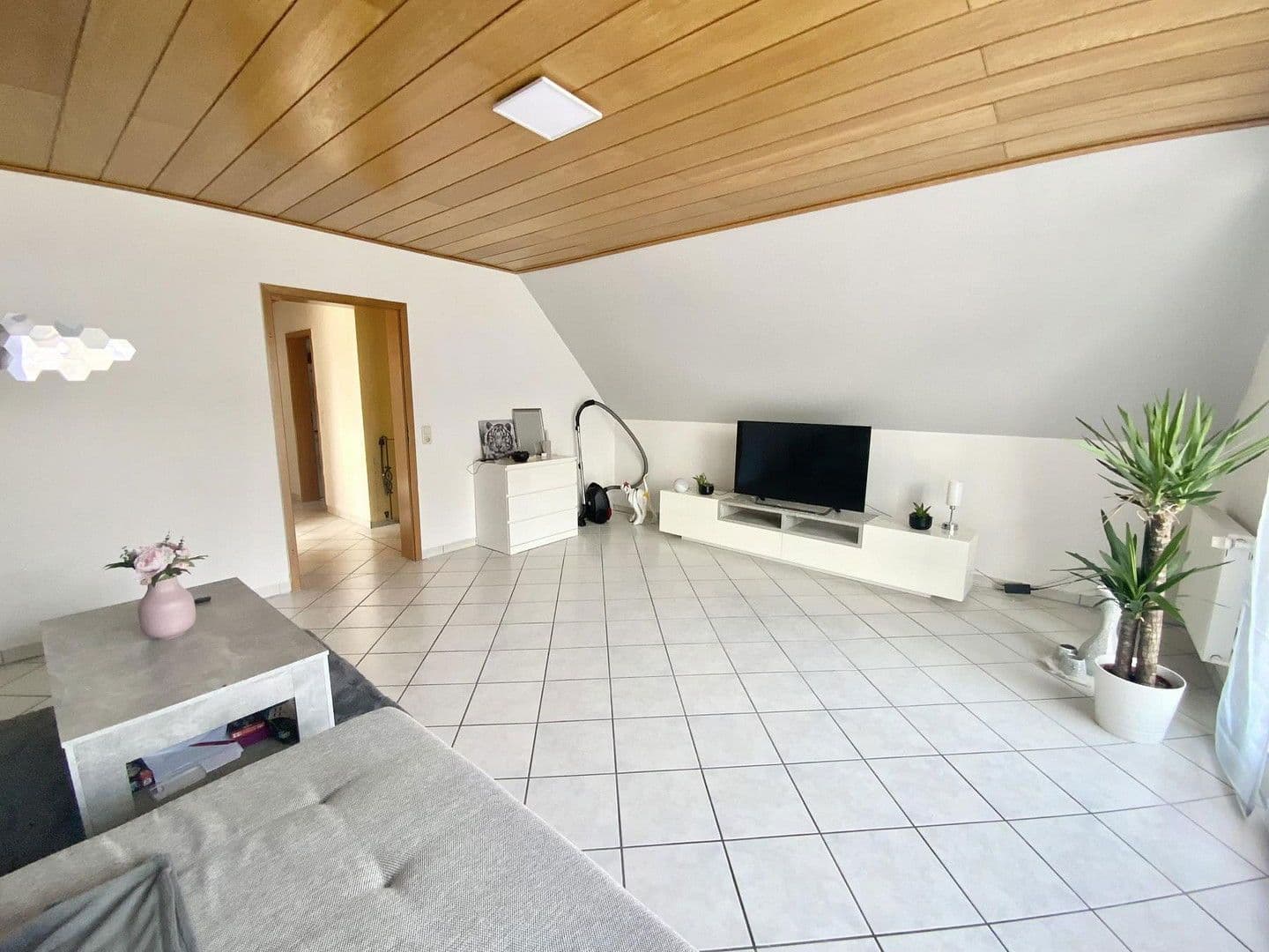 Pronájem bytu 2+1 91 m², Römerstraße 43, Selm, Severní Porýní-Vestfálsko Pronájem bytu 2+1 91 m², Römerstraße 43, Selm, Severní Porýní-Vestfálsko