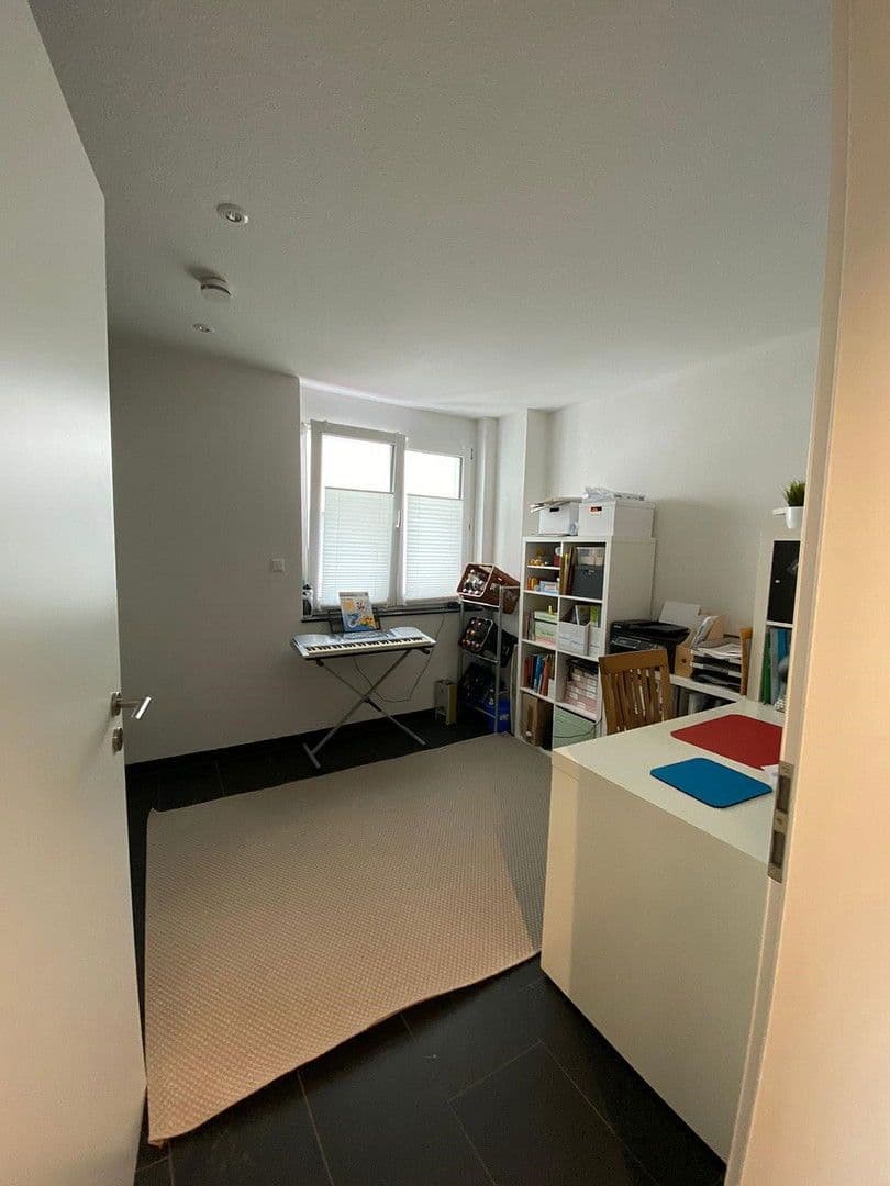 Pronájem bytu 3+1 86 m², Nufringen, Bádensko-Württembersko Pronájem bytu 3+1 86 m², Nufringen, Bádensko-Württembersko