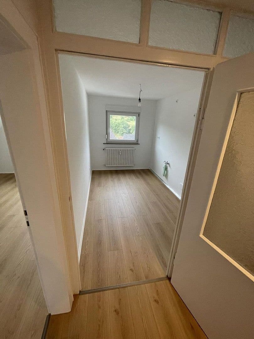 Pronájem bytu 4+1 70 m², Wingertweg 5, Leidersbach, Bavorsko Pronájem bytu 4+1 70 m², Wingertweg 5, Leidersbach, Bavorsko