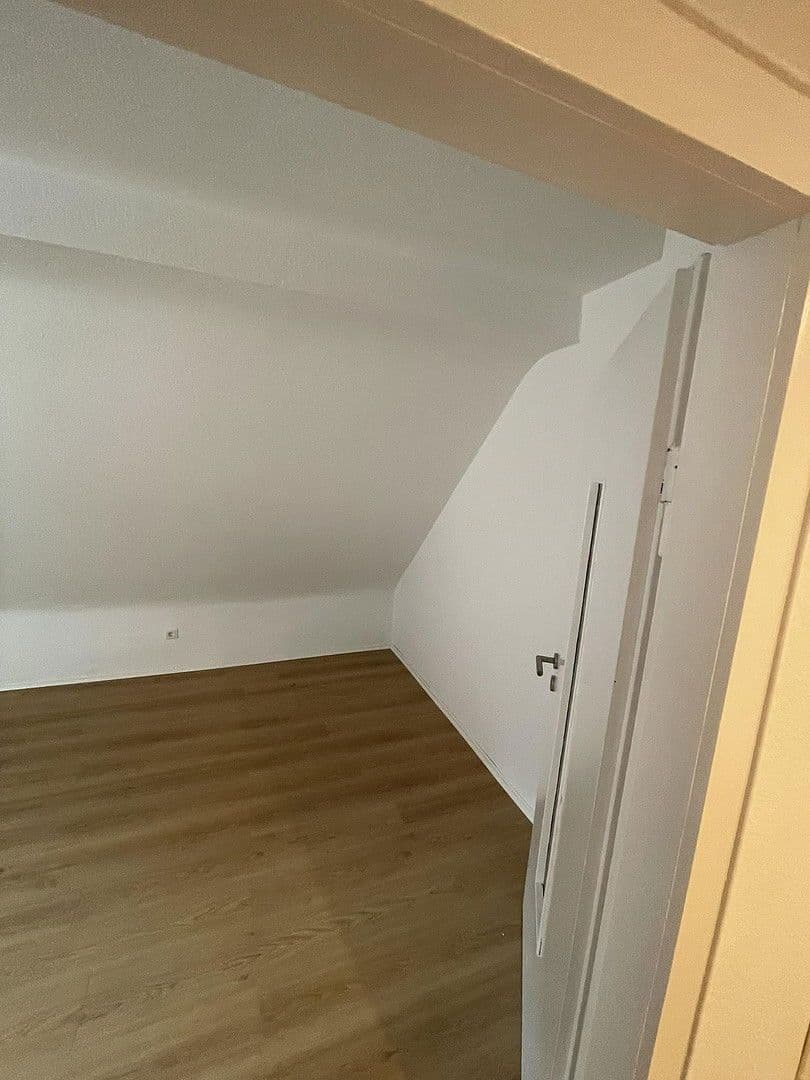 Pronájem bytu 4+1 70 m², Wingertweg 5, Leidersbach, Bavorsko Pronájem bytu 4+1 70 m², Wingertweg 5, Leidersbach, Bavorsko