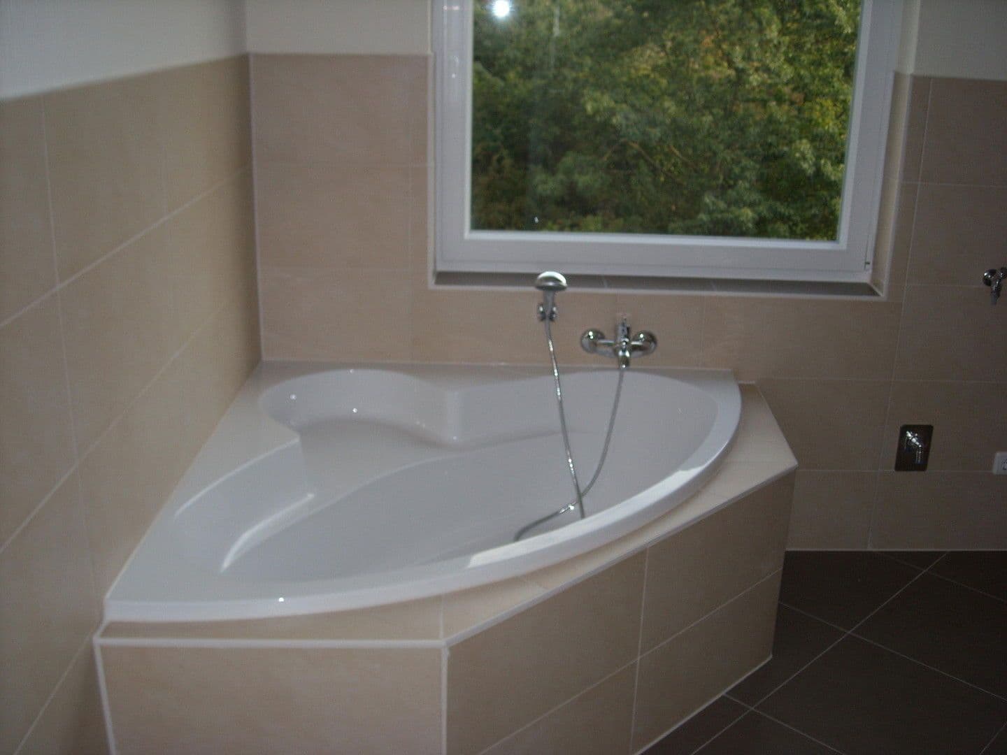 Prodej bytu 2+1 64 m², Julius-Brecht-Straße 9a, Lübeck, Šlesvicko-Holštýnsko Prodej bytu 2+1 64 m², Julius-Brecht-Straße 9a, Lübeck, Šlesvicko-Holštýnsko