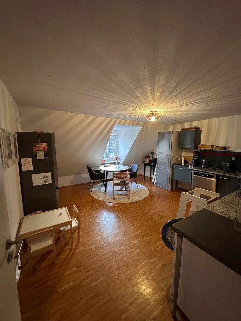 Pronájem bytu 3+1 105 m², Freudenstadt, Bádensko-Württembersko Pronájem bytu 3+1 105 m², Freudenstadt, Bádensko-Württembersko