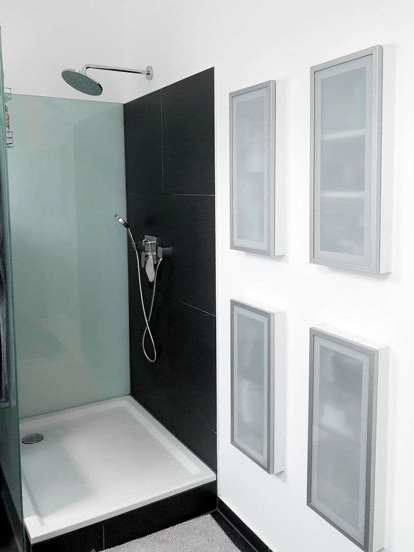 Prodej bytu 4+1 150 m², Berlin, Berlín Prodej bytu 4+1 150 m², Berlin, Berlín