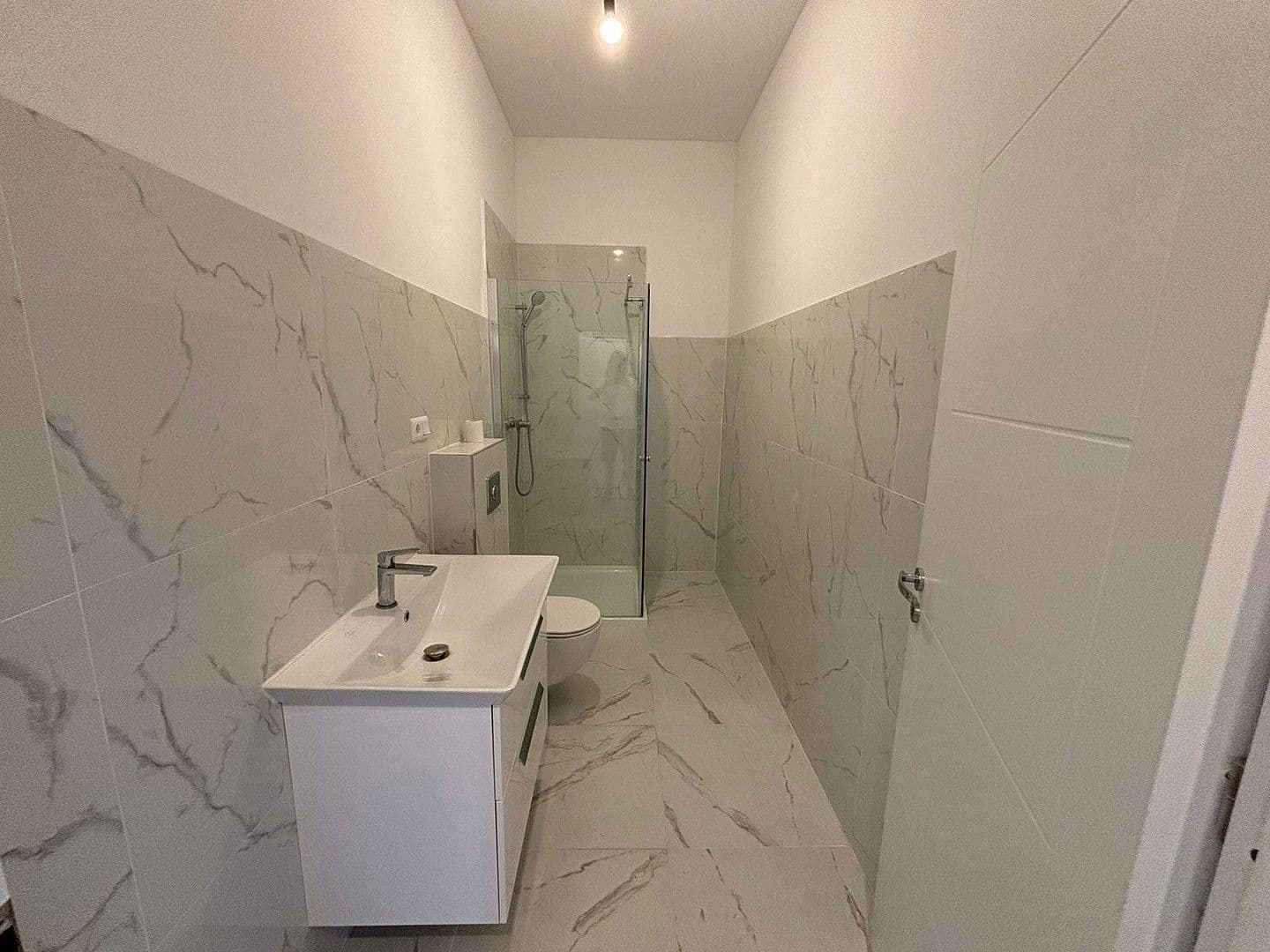 Pronájem bytu 3+1 73 m², Reckahner Dorfstr. 12, Kloster Lehnin, Braniborsko Pronájem bytu 3+1 73 m², Reckahner Dorfstr. 12, Kloster Lehnin, Braniborsko