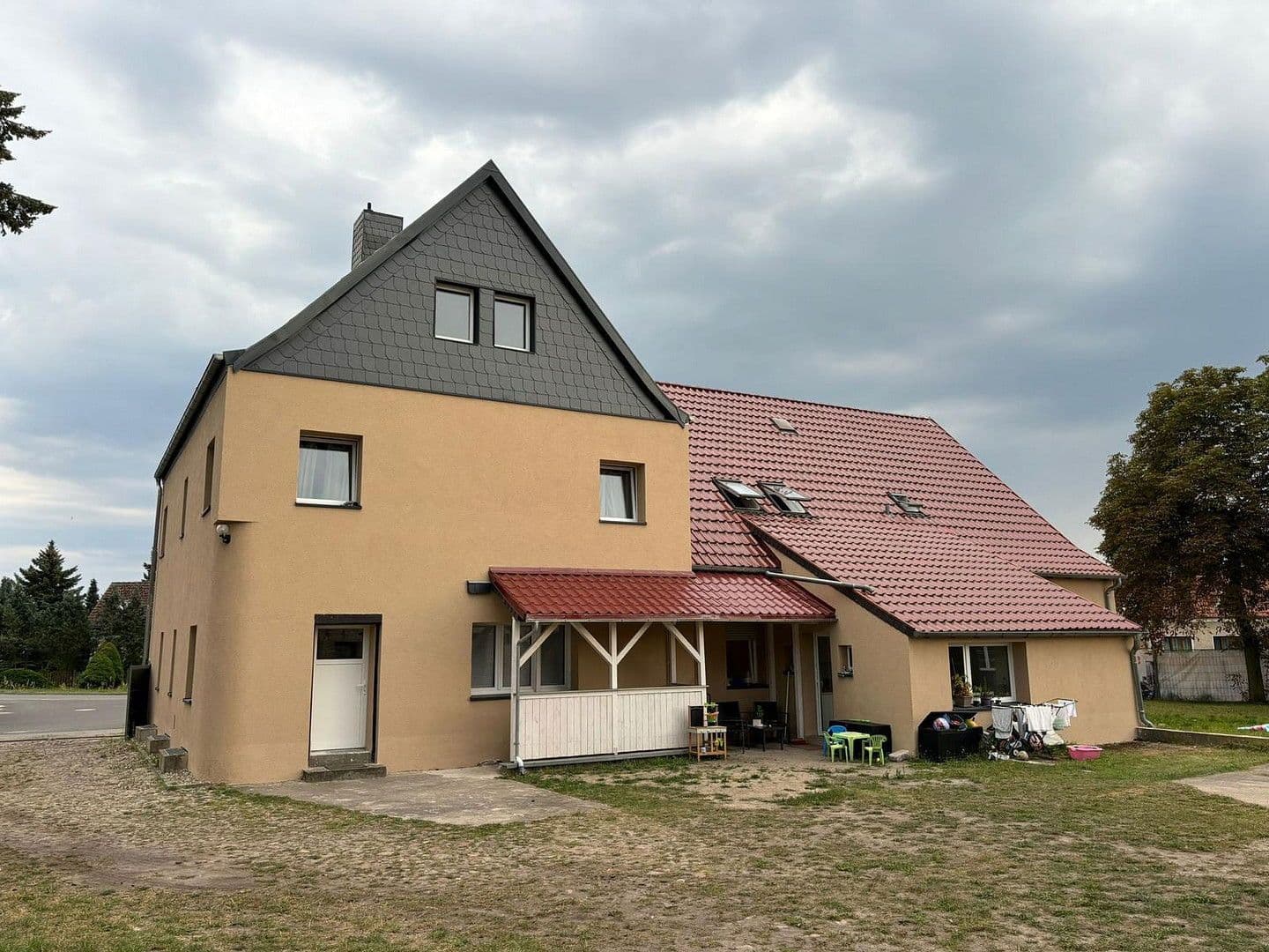 Pronájem bytu 3+1 73 m², Reckahner Dorfstr. 12, Kloster Lehnin, Braniborsko Pronájem bytu 3+1 73 m², Reckahner Dorfstr. 12, Kloster Lehnin, Braniborsko