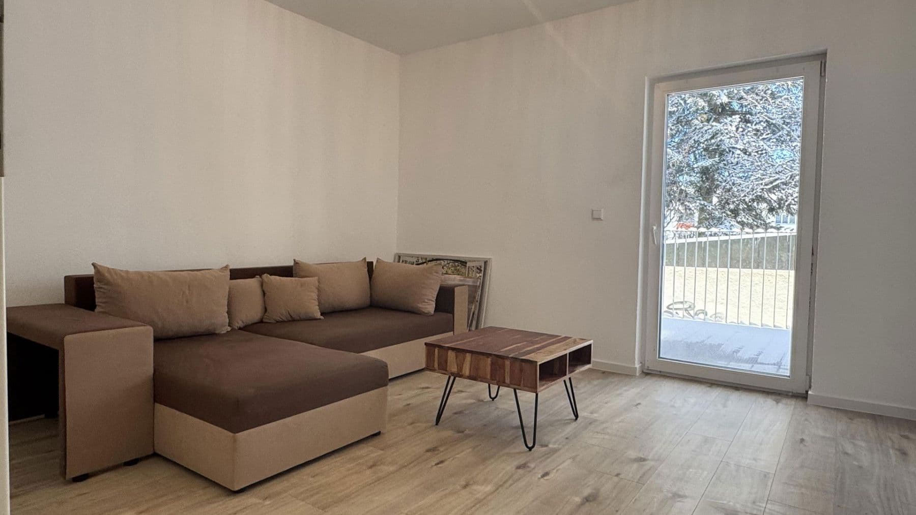 Pronájem bytu 3+1 60 m², Sperberstr. 26, Villingen-Schwenningen, Bádensko-Württembersko Pronájem bytu 3+1 60 m², Sperberstr. 26, Villingen-Schwenningen, Bádensko-Württembersko