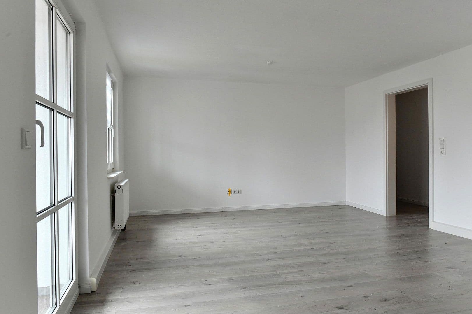 Pronájem bytu 3+1 84 m², Meinhardswindener Str. 35, Ansbach, Bavorsko Pronájem bytu 3+1 84 m², Meinhardswindener Str. 35, Ansbach, Bavorsko