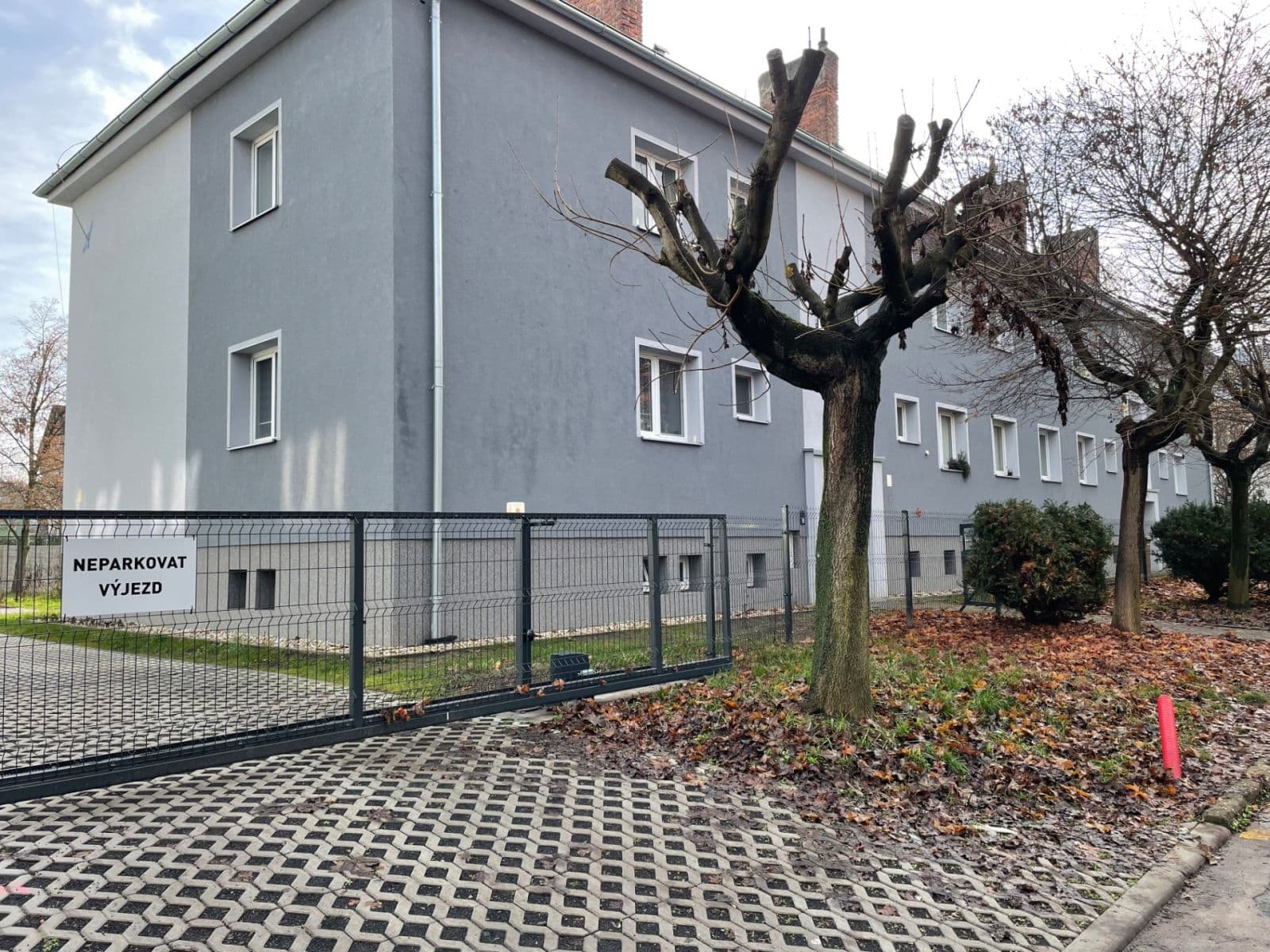 Pronájem bytu 3+kk 60 m², SNP, Chomutov, Ústecký kraj Pronájem bytu 3+kk 60 m², SNP, Chomutov, Ústecký kraj