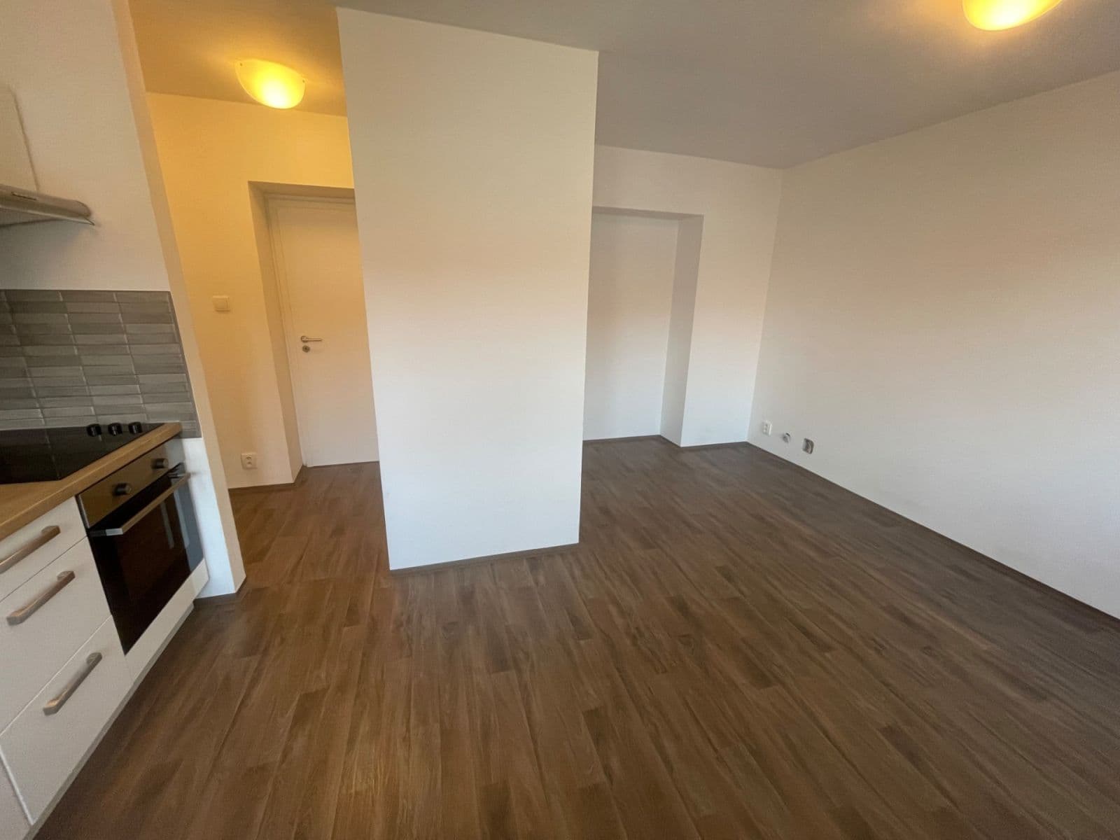 Pronájem bytu 3+kk 60 m², SNP, Chomutov, Ústecký kraj Pronájem bytu 3+kk 60 m², SNP, Chomutov, Ústecký kraj