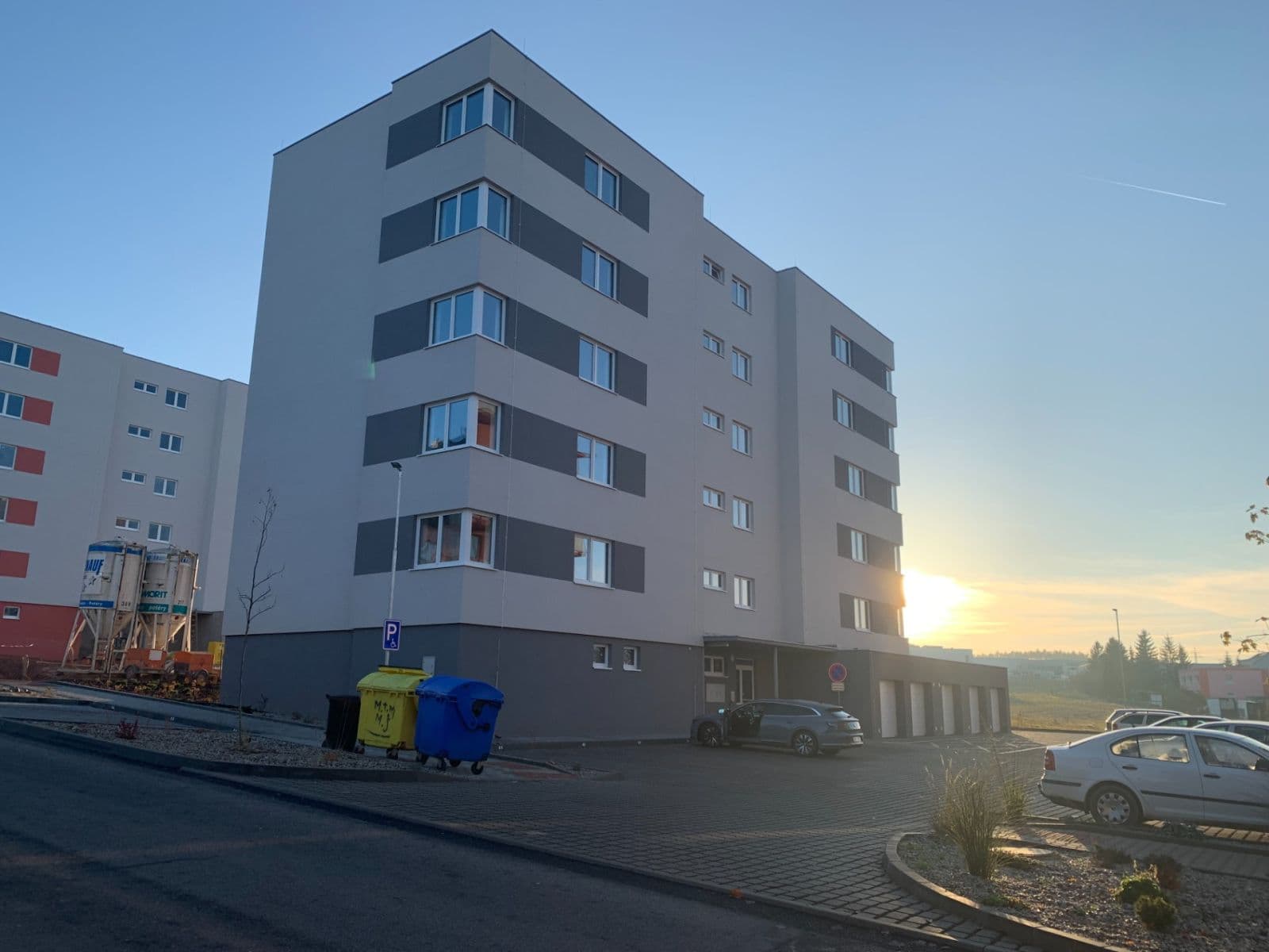 Pronájem bytu 2+kk 48 m², Maru Špačkové, Rakovník, Středočeský kraj Pronájem bytu 2+kk 48 m², Maru Špačkové, Rakovník, Středočeský kraj