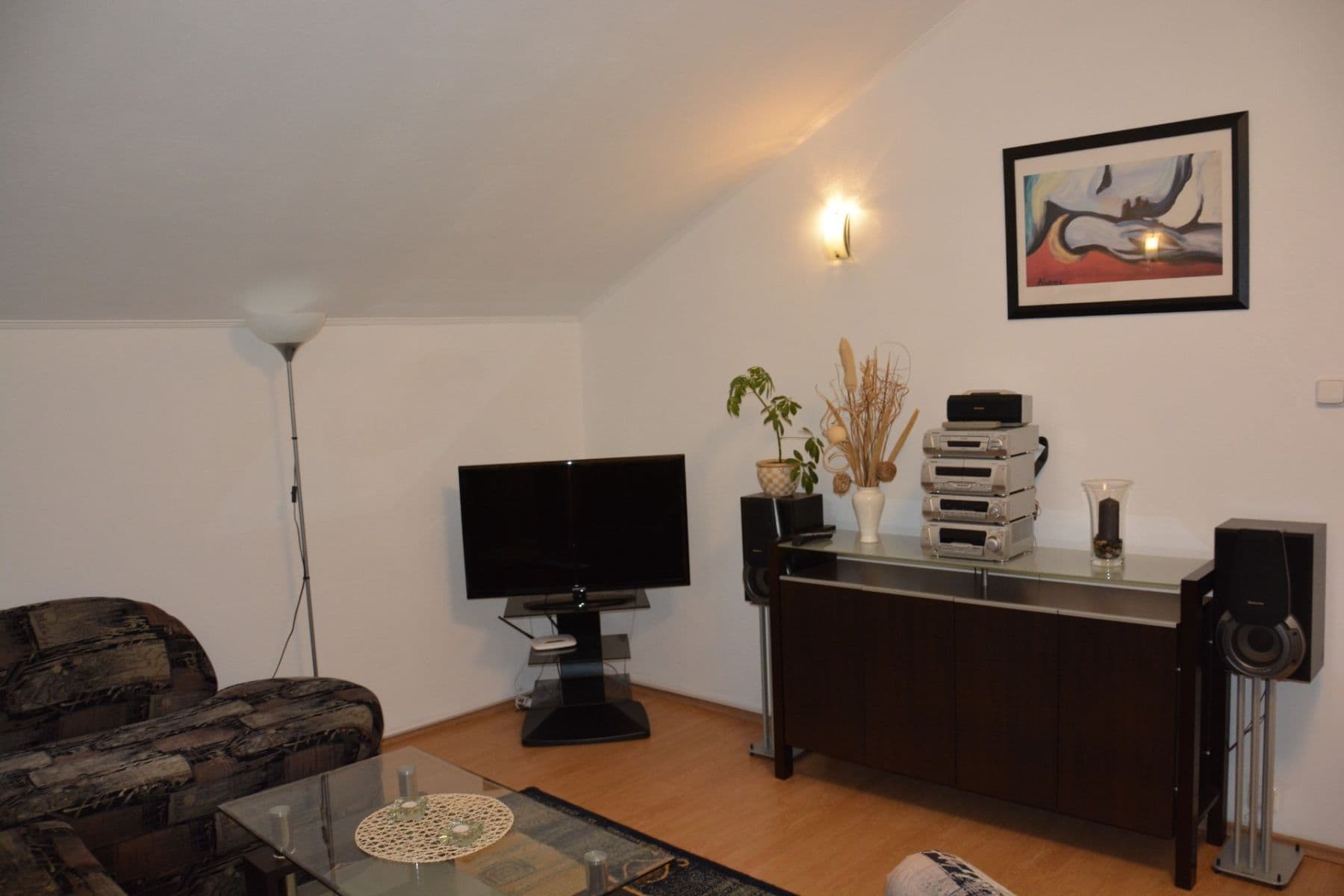 Pronájem bytu 3+1 100 m², Zvíkovská, Praha, Praha Pronájem bytu 3+1 100 m², Zvíkovská, Praha, Praha