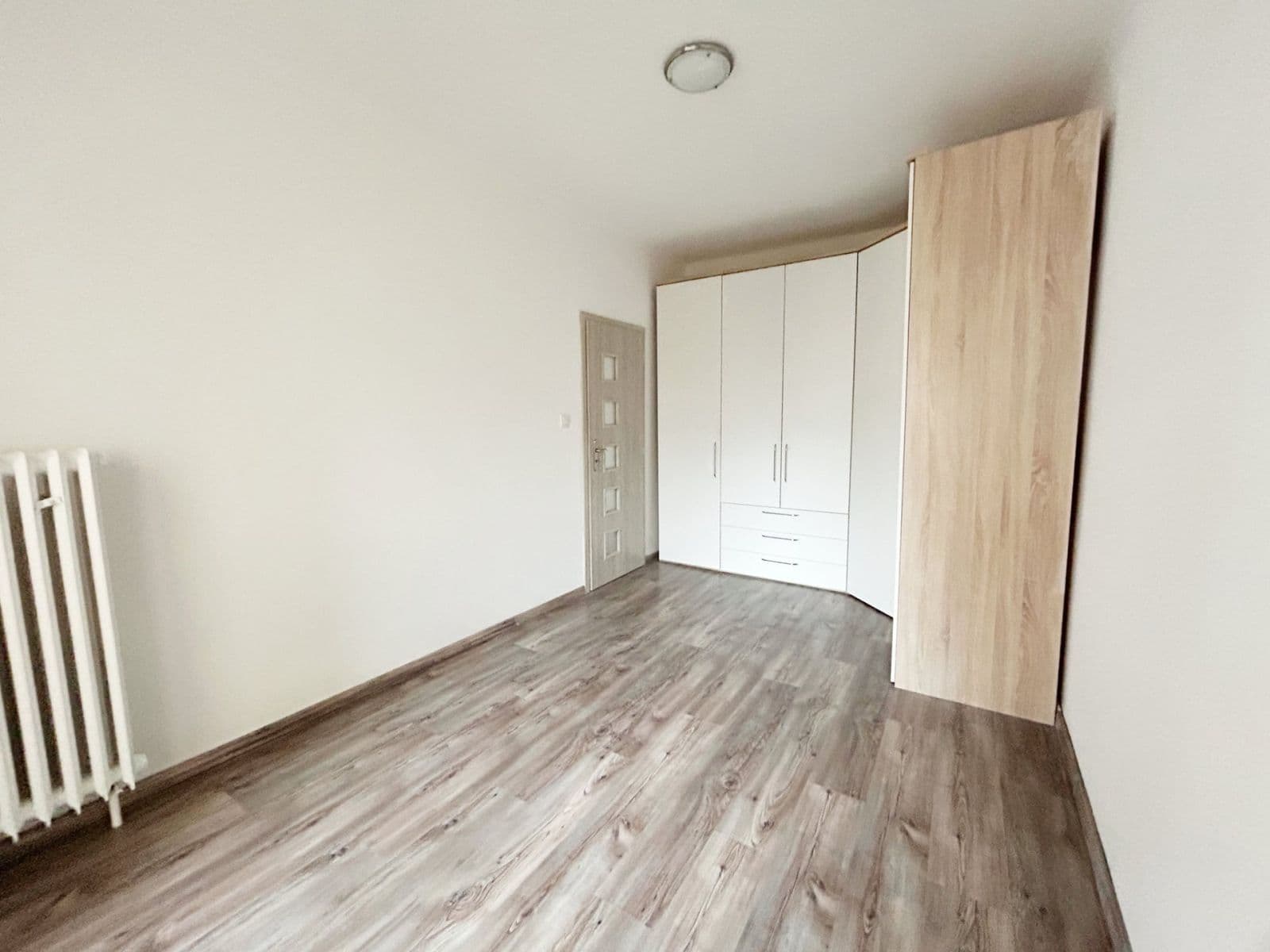 Pronájem bytu 2+kk 48 m², Spojovací, Praha, Praha Pronájem bytu 2+kk 48 m², Spojovací, Praha, Praha