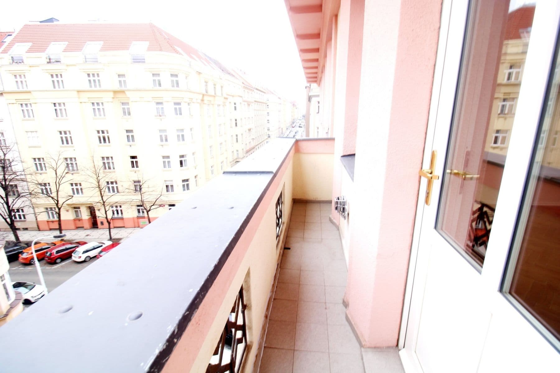 Pronájem bytu 2+kk 75 m², Kolínská, Praha, Praha Pronájem bytu 2+kk 75 m², Kolínská, Praha, Praha