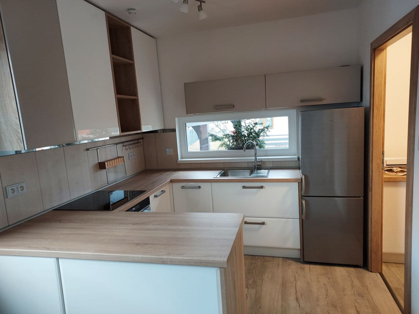 Pronájem bytu 2+kk 40 m², Václava Rytíře, Úvaly, Středočeský kraj Pronájem bytu 2+kk 40 m², Václava Rytíře, Úvaly, Středočeský kraj