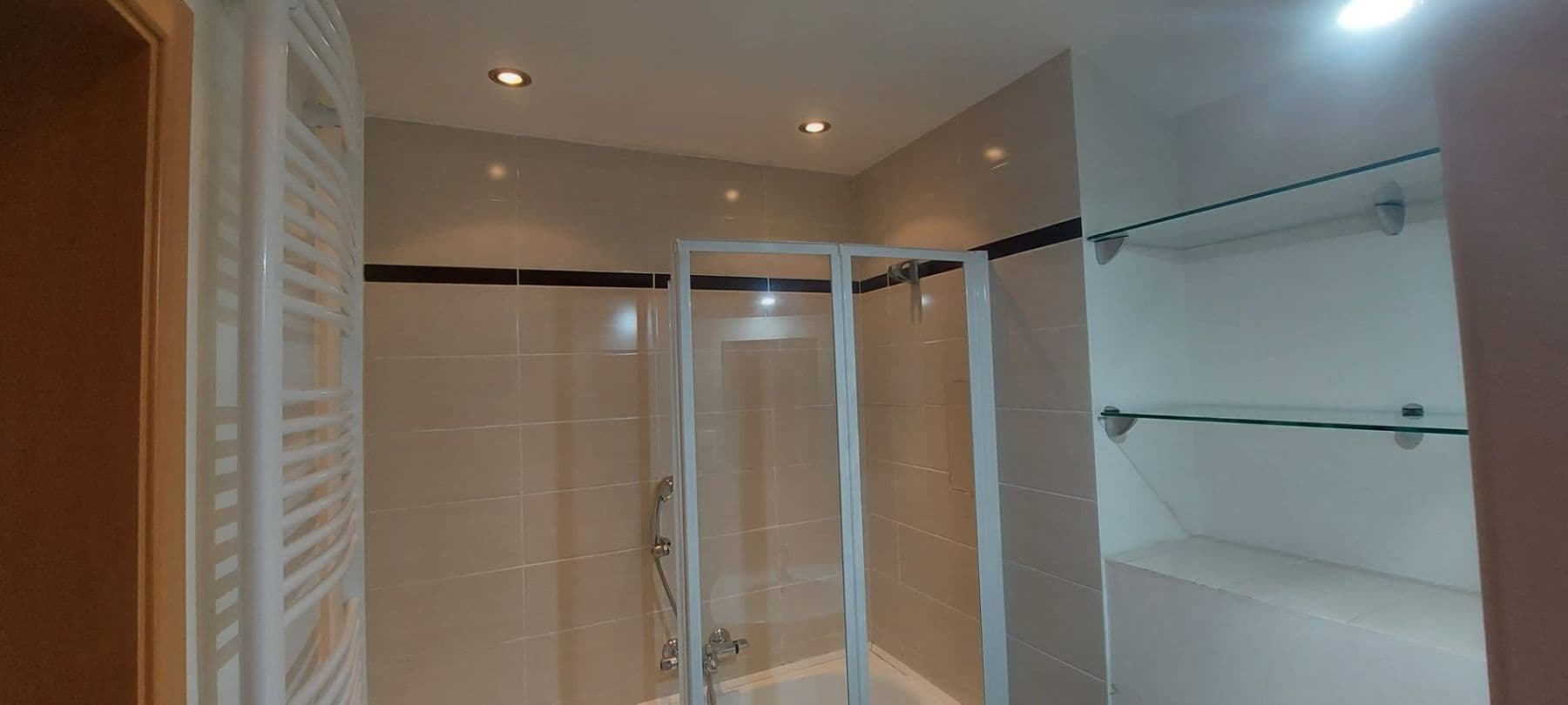 Prodej bytu 5+1 118 m², Sklepní, Chomutov, Ústecký kraj Prodej bytu 5+1 118 m², Sklepní, Chomutov, Ústecký kraj