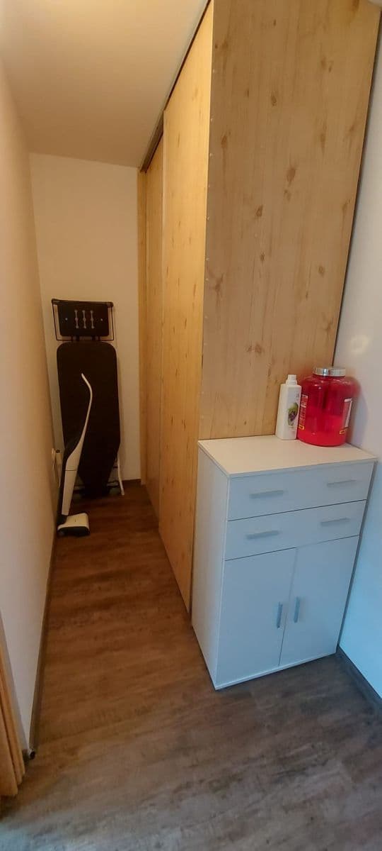 Prodej bytu 5+1 118 m², Sklepní, Chomutov, Ústecký kraj Prodej bytu 5+1 118 m², Sklepní, Chomutov, Ústecký kraj