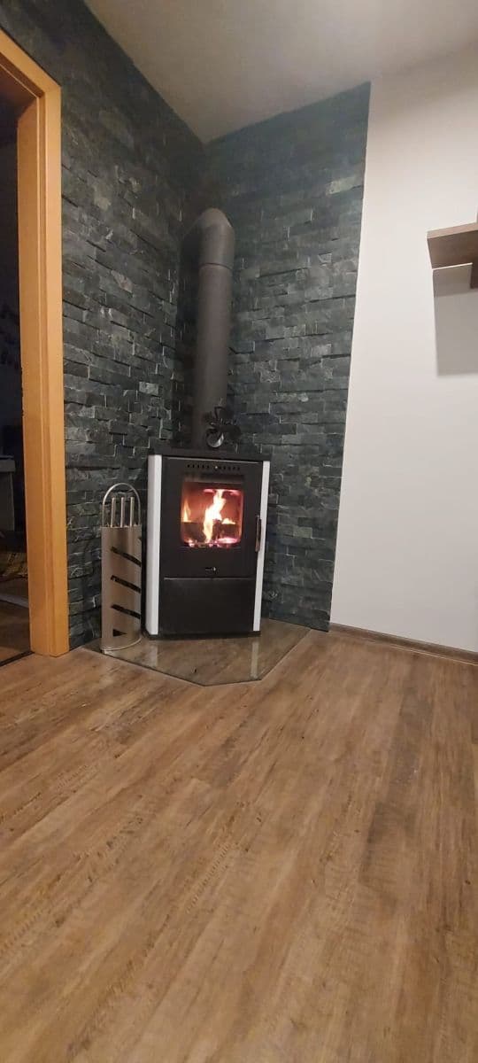 Prodej bytu 5+1 118 m², Sklepní, Chomutov, Ústecký kraj Prodej bytu 5+1 118 m², Sklepní, Chomutov, Ústecký kraj