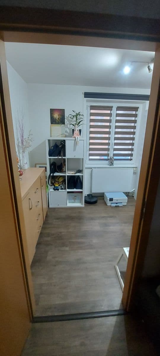 Prodej bytu 5+1 118 m², Sklepní, Chomutov, Ústecký kraj Prodej bytu 5+1 118 m², Sklepní, Chomutov, Ústecký kraj