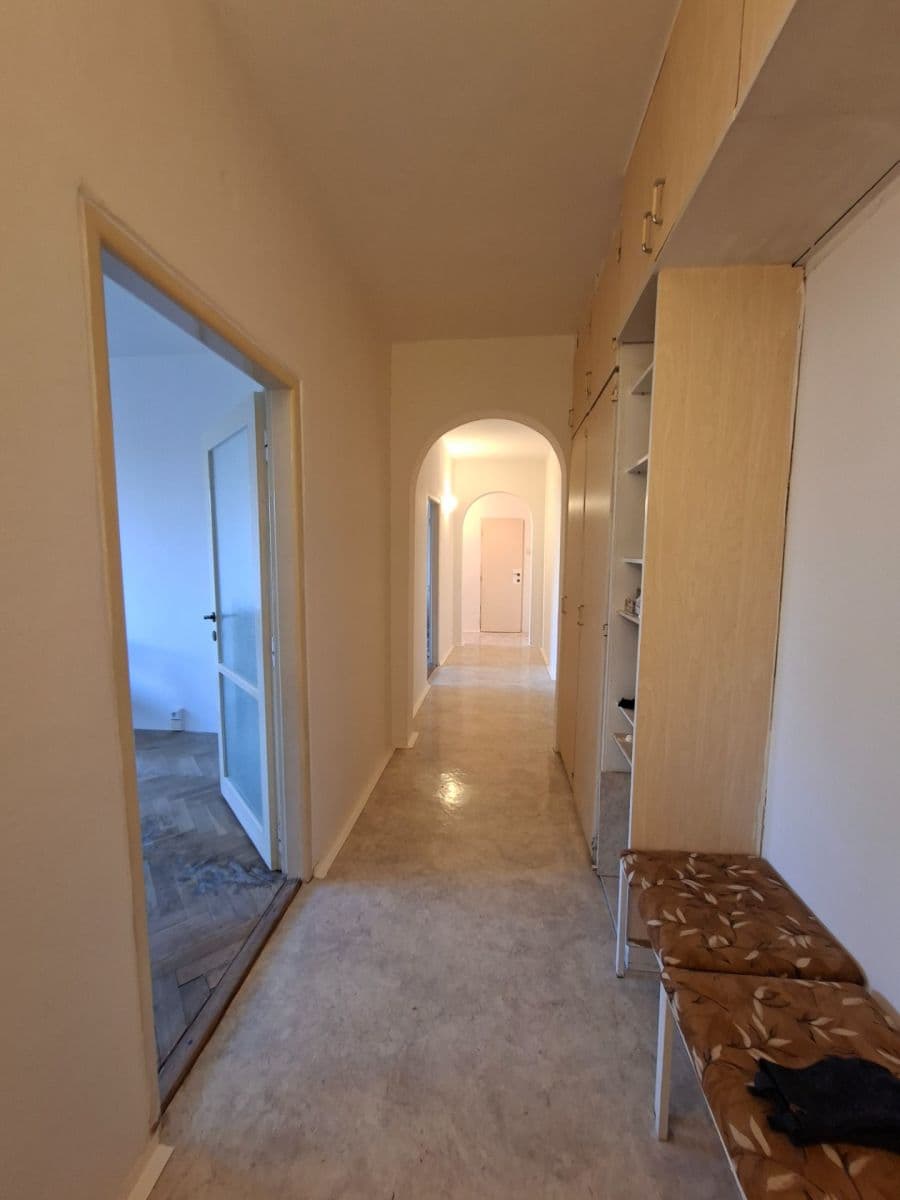 Pronájem bytu 2+1 65 m², Štěchovická, Praha, Praha Pronájem bytu 2+1 65 m², Štěchovická, Praha, Praha