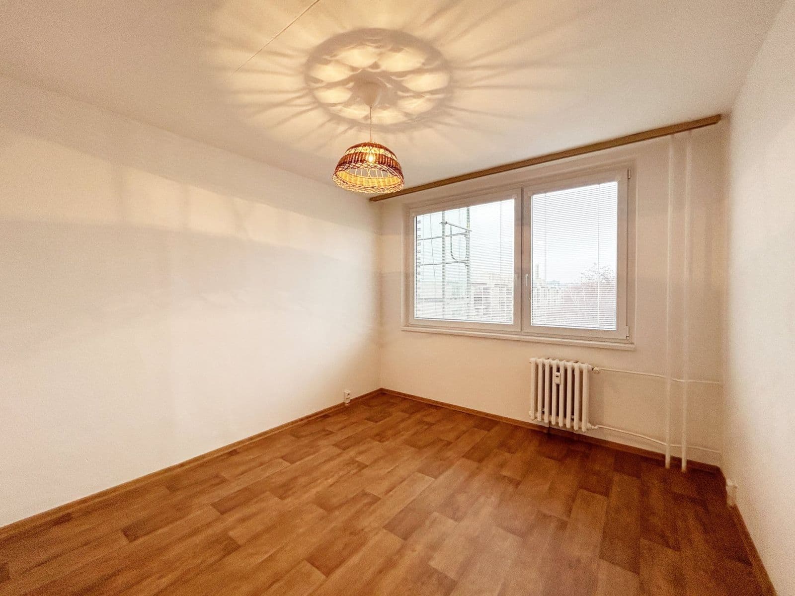 Pronájem bytu 4+1 89 m², Doležalova, Praha, Praha Pronájem bytu 4+1 89 m², Doležalova, Praha, Praha