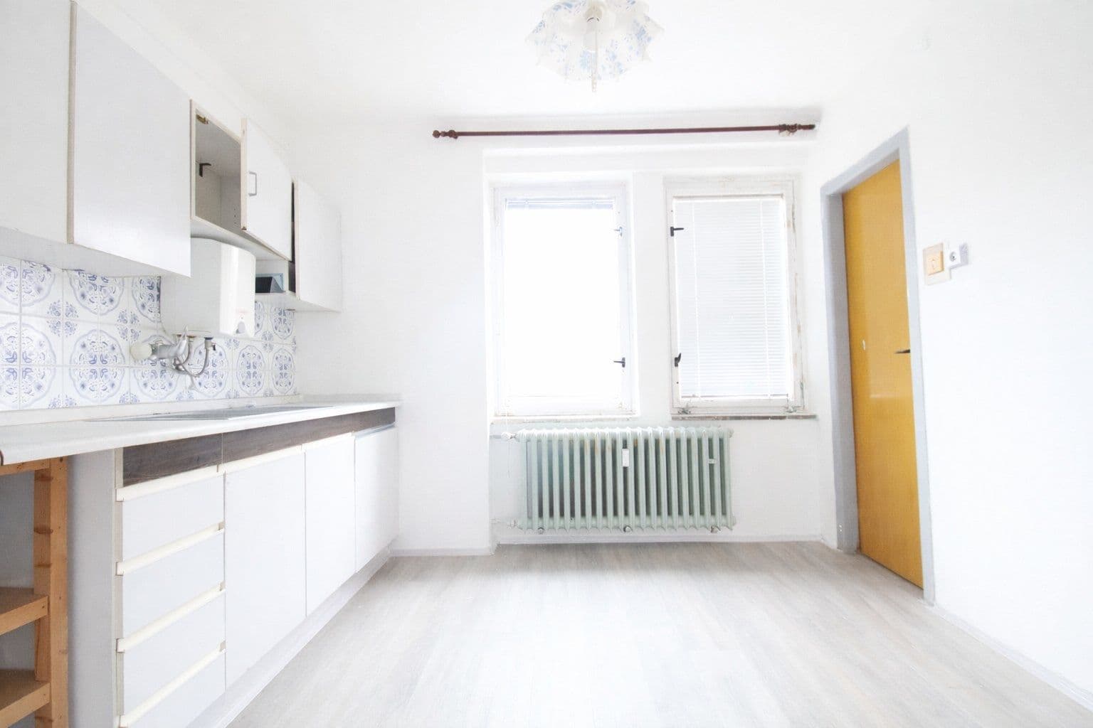 Pronájem bytu 2+1 54 m², Na Magistrále, Kolín, Středočeský kraj Pronájem bytu 2+1 54 m², Na Magistrále, Kolín, Středočeský kraj